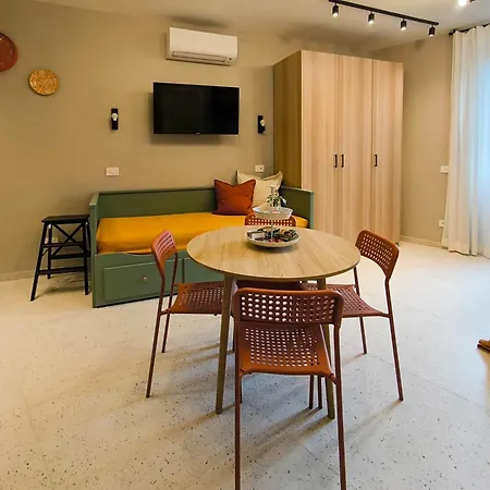 Appartement Drops & Dots In The Key Area Of