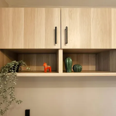 Apartment Drops & Dots In The Key Area Of Milan